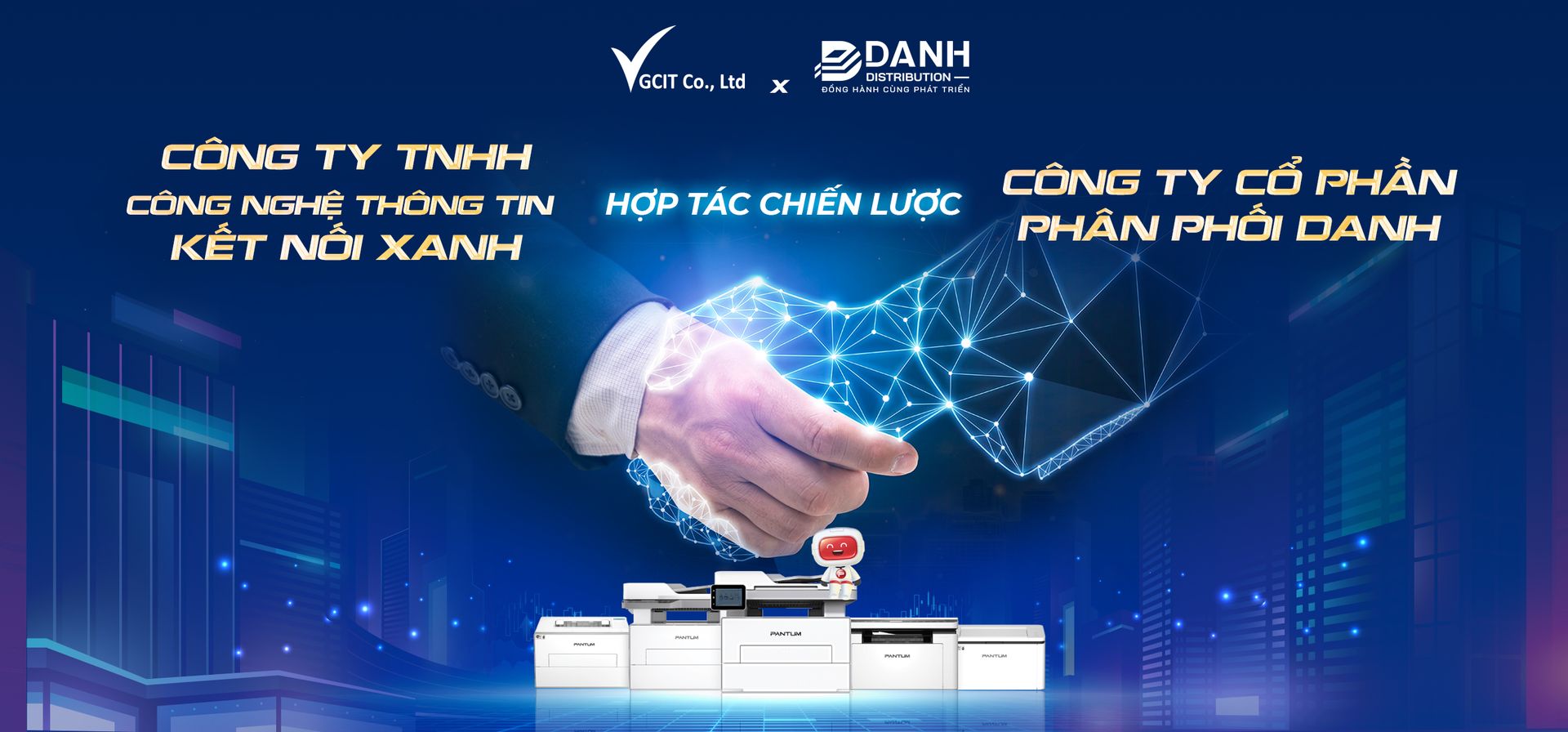 Lễ ký kết hợp tác giữa Công ty TNHH Công nghệ Thông tin Kết Nối Xanh và Công ty Cổ phần Phân phối Danh